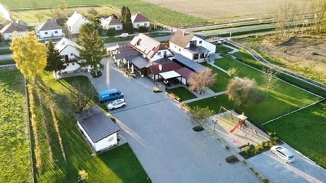 Balatonujlak Kukorica Csarda Apartman 2 المظهر الخارجي الصورة